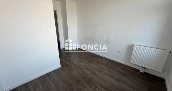 Location Appartement 4 pièces 77.41 m² - Roubaix 59100
