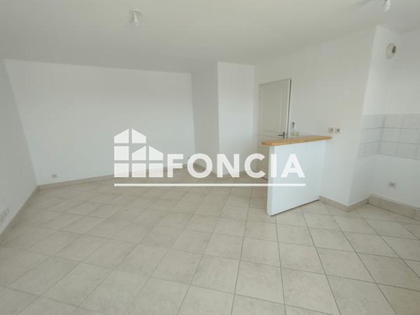 Location Appartement 3 pièces 60.3 m² - Marseille 13010