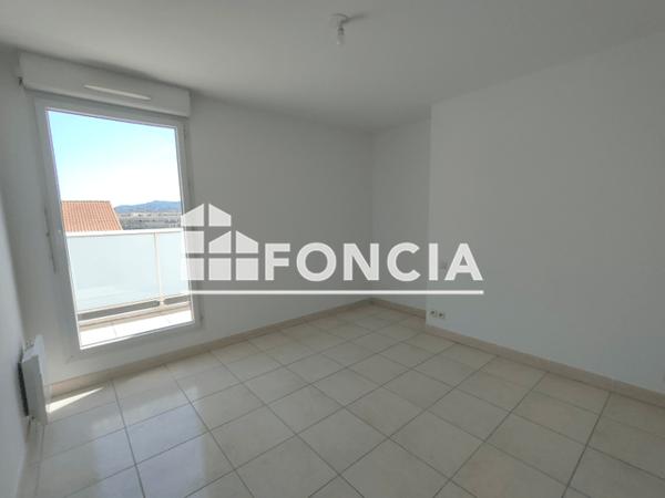 Location Appartement 3 pièces 60.3 m² - Marseille 13010