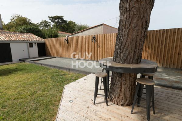 Maison 10 pièces (371 m²) à vendre à L HOUMEAU