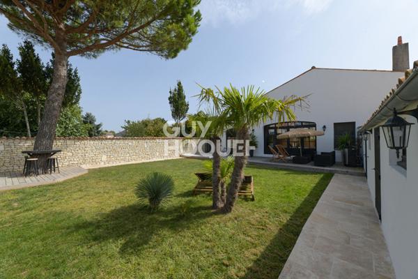 Maison 10 pièces (371 m²) à vendre à L HOUMEAU