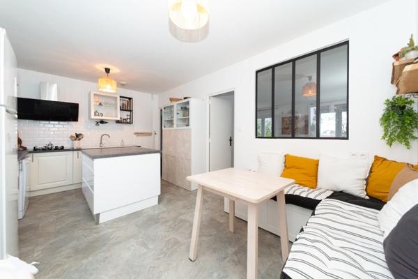 Maison à vendre |  Bayon-sur-Gironde |  5 pièces | 127 m²