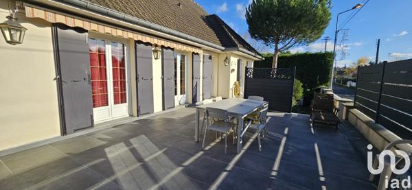 Maison 6 pièces de 134 m² à Chaumontel (95270)