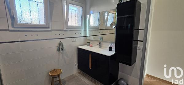 Maison 6 pièces de 134 m² à Chaumontel (95270)