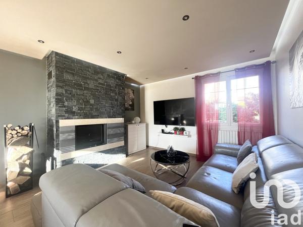 Maison 6 pièces de 134 m² à Chaumontel (95270)