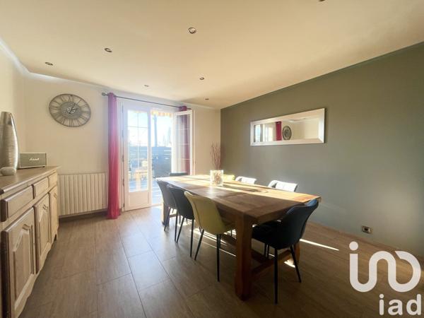 Maison 6 pièces de 134 m² à Chaumontel (95270)