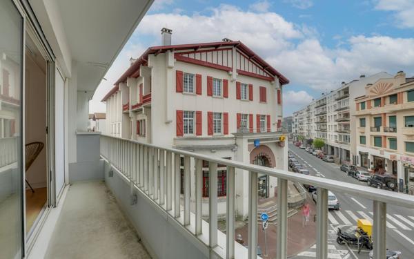 Appartement à vendre    2 pièces • 48,07 m2 Saint-Jean-de-Luz