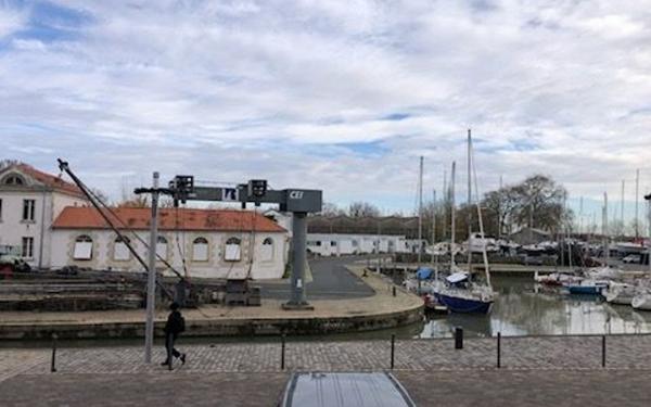 Appartement à louer    1 pièce • 44,65 m2 Rochefort