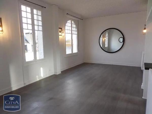 Appartement à louer 3 pièces 84.62m² Bourges (18000)