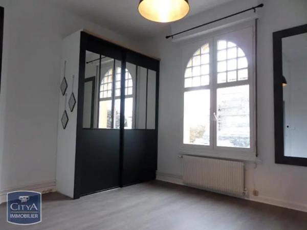 Appartement à louer 3 pièces 84.62m² Bourges (18000)