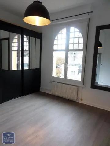 Appartement à louer 3 pièces 84.62m² Bourges (18000)