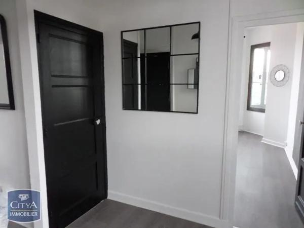 Appartement à louer 3 pièces 84.62m² Bourges (18000)