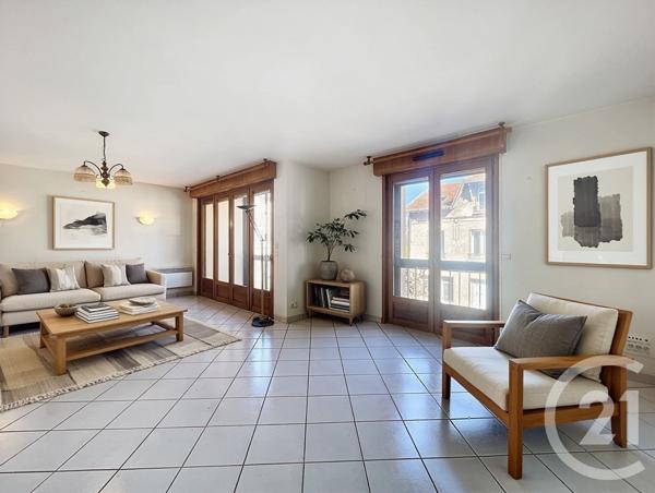 Appartement F5 à vendre  4 pièces - 136,09 m2 ESPALY ST MARCEL - 43