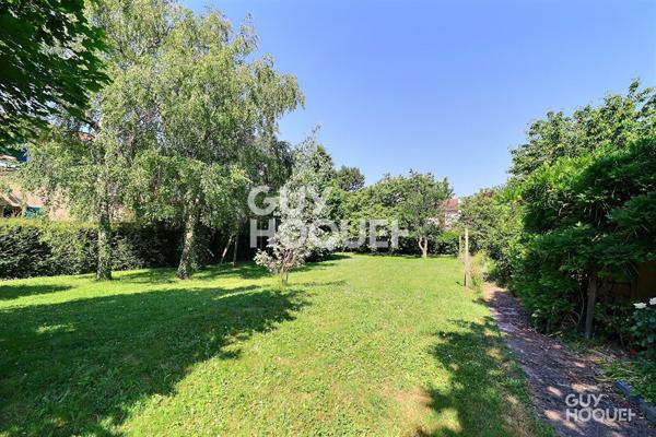 Maison T5 143 m² à vendre sur Ste-Foy-Les-Lyon