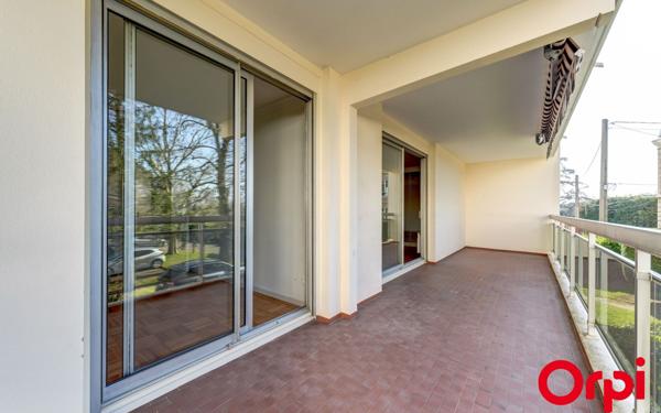 Appartement à vendre    3 pièces • 71,71 m2 Caluire-et-Cuire