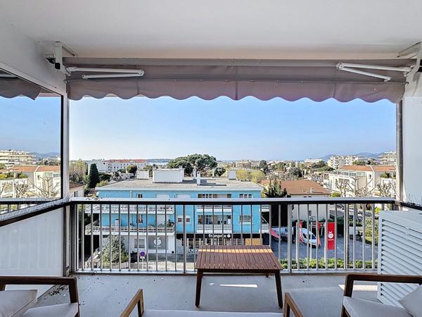 Appartement F3 à vendre  3 pièces - 54,21 m2 CANNES - 06