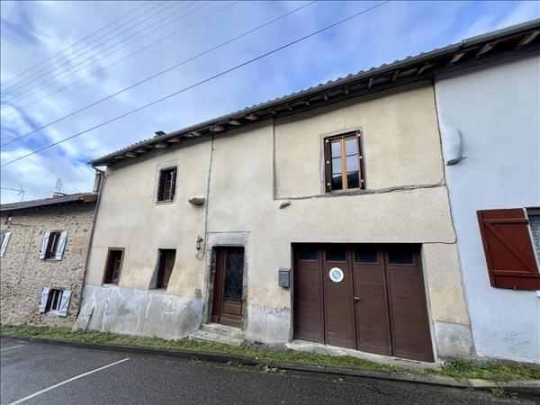 Maison à vendre |  Rochechouart |  4 pièces | 106 m²