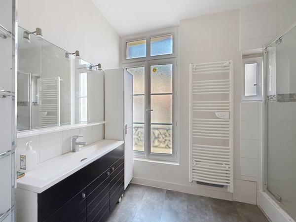Superbe appartement F4 de 90m² en plein centre-ville d'Angoulême