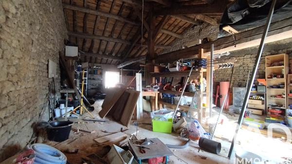 Maison à vendre 8 pièces 222 m² L'Hermenault