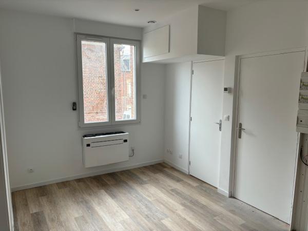 Caudebec-lès-Elbeuf (76320) T2 NEUF SUPER EQUIPE