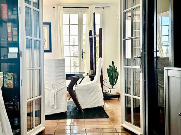 AIX EN PROVENCE- HYPER CENTRE - APPARTEMENT DE PRESTIGE EN DUPLEX DERNIER ETAGE - TERRASSE - ASCENSEUR