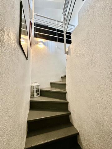 AIX EN PROVENCE- HYPER CENTRE - APPARTEMENT DE PRESTIGE EN DUPLEX DERNIER ETAGE - TERRASSE - ASCENSEUR