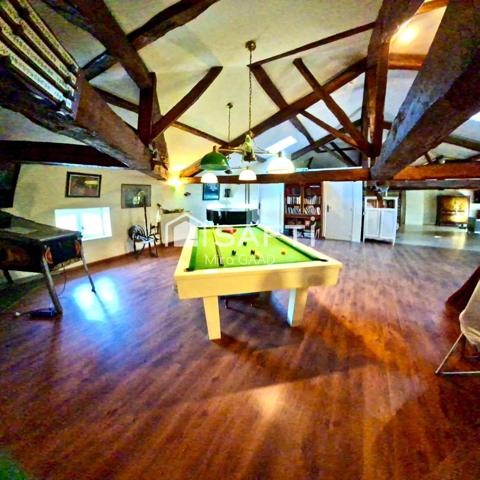 Grand domaine 450m2 restauré avec 3 ha de terrain