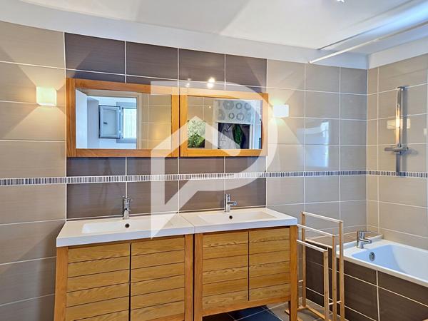 Maison 4 pièces 117 m2