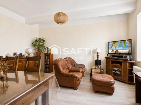 3 pièces de 86 m² au cœur de Trévoux + cave 30m²