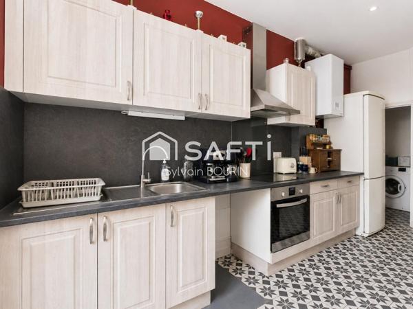 3 pièces de 86 m² au cœur de Trévoux + cave 30m²