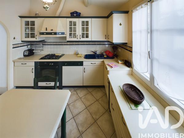 Maison à vendre 5 pièces 125 m² Loix