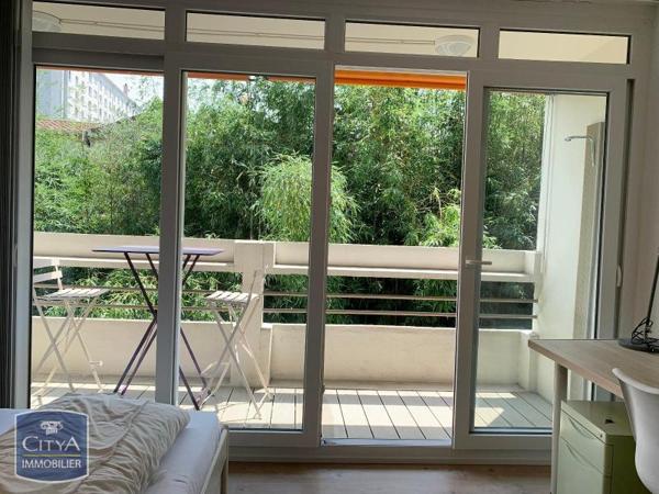 Appartement à louer 1 pièce 35.83m² Lyon 8e Arrondissement (69008)
