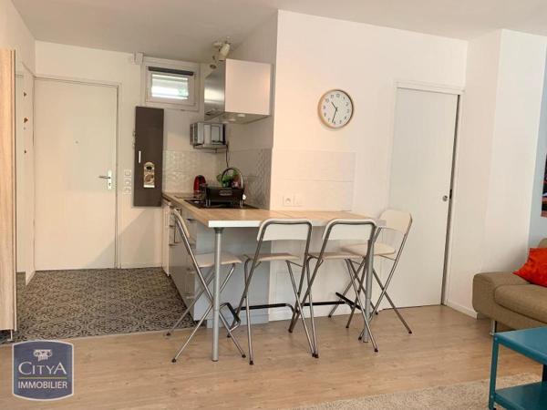 Appartement à louer 1 pièce 35.83m² Lyon 8e Arrondissement (69008)