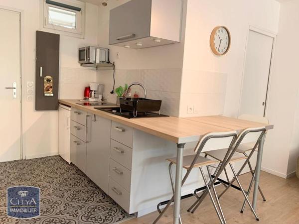 Appartement à louer 1 pièce 35.83m² Lyon 8e Arrondissement (69008)
