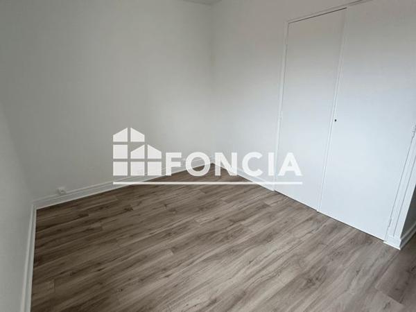 Location Appartement 4 pièces 67.13 m² - 84 RUE CHAMPFLEURI BATIMENT B Clermont Ferrand 63100