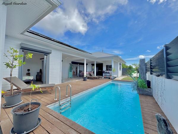 A VENDRE - VILLA RECENTE DE STANDING AUTONOME – CLÉ EN MAIN – SAINT-FRANÇOIS