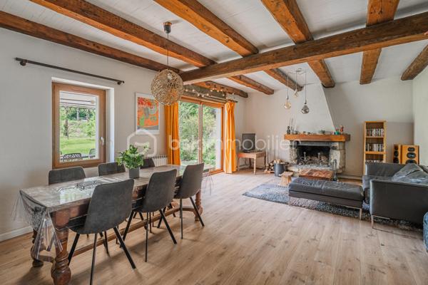 Maison de 227 m²