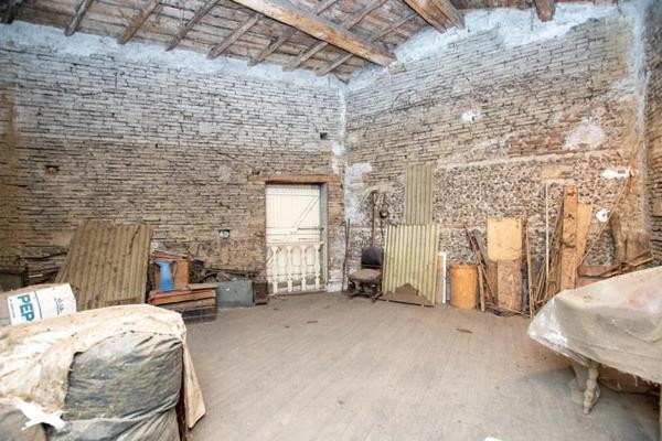 Maison à vendre 218 000 € Carbonne 9 p 286 m² DPE D