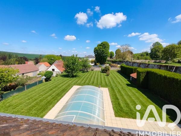 Maison à vendre 8 pièces 278 m² Coulonges-Cohan