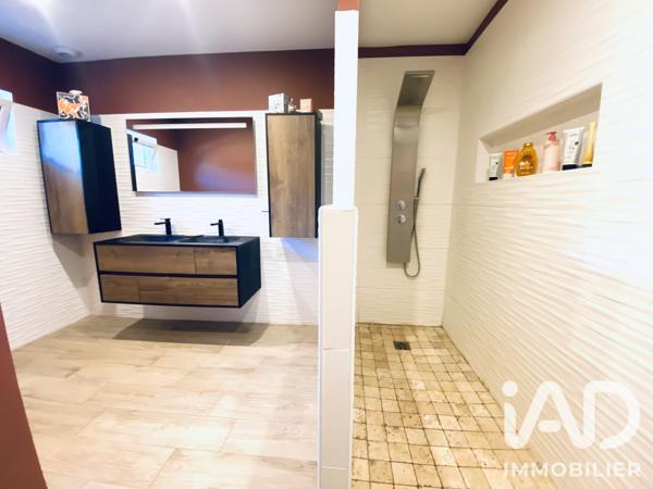 Maison à vendre 12 pièces 332 m² Béziers
