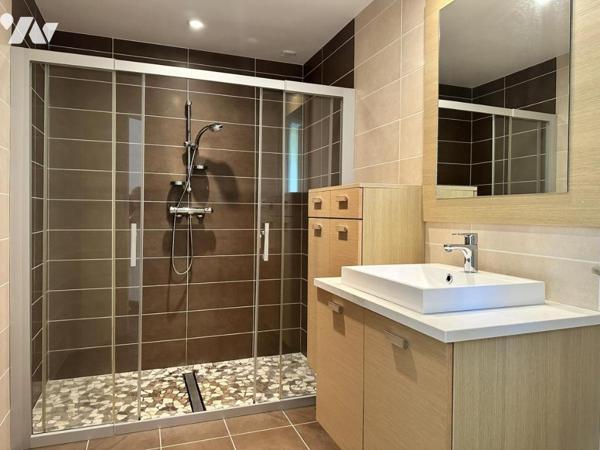 MAUVES SUR LOIRE - MAISON BBC 3 CHAMBRES ET SUITE PARENTALE