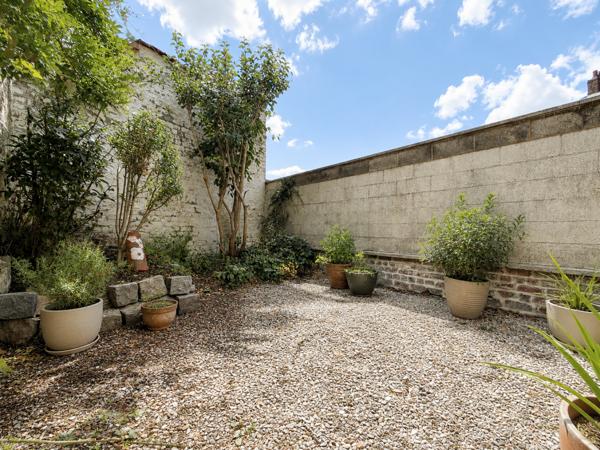 Maison 6 pièce(s) 3 chambre(s) 85 m²