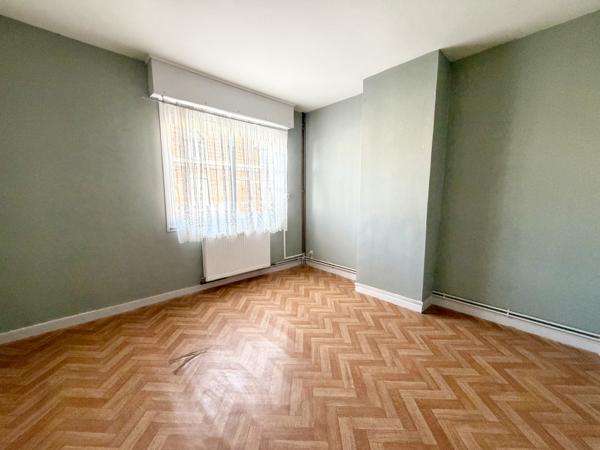 Maison 6 pièce(s) 3 chambre(s) 85 m²