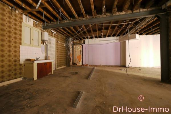 Immeuble à vendre 15 pièces de 370 m²