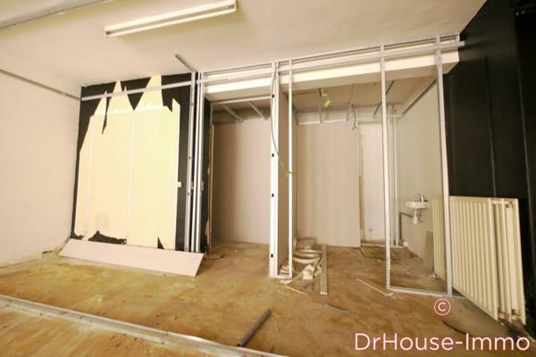 Immeuble à vendre 15 pièces de 370 m²