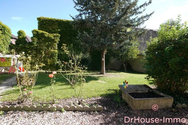 Immeuble à vendre 15 pièces de 370 m²