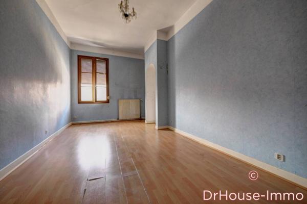 Immeuble à vendre 15 pièces de 370 m²