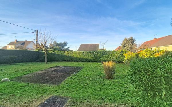 Maison à vendre    5 pièces • 87,55 m2 Ingré