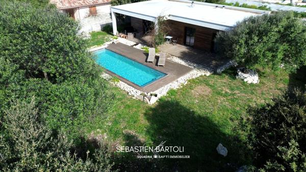 Maison type 3 de 92m² avec piscine à 2 minutes du port