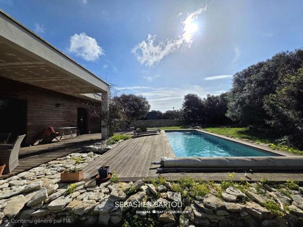 Maison type 3 de 92m² avec piscine à 2 minutes du port